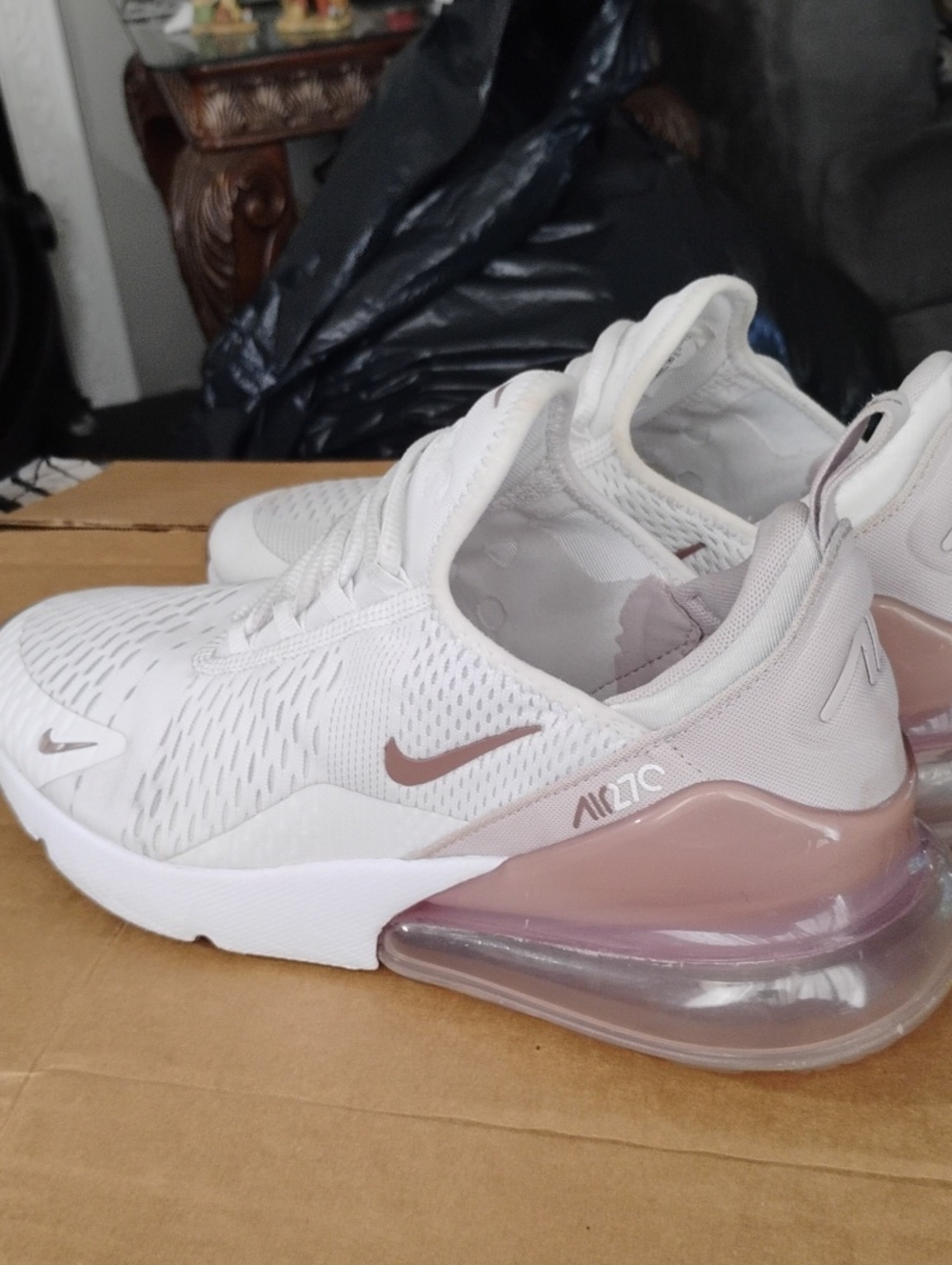 Nike Air Max 270